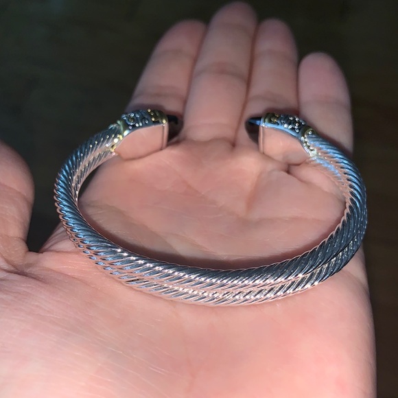 Black Onyx Stone End Caps Cable Bracelet - Picture 9 of 15